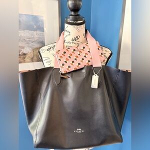 Coach outlet Derby tote and wallet